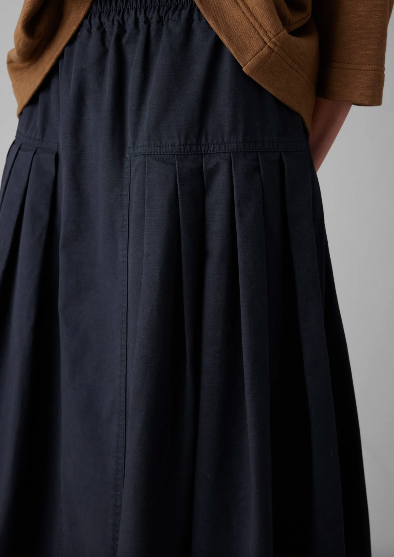 Pleated Cotton Skirt Navy