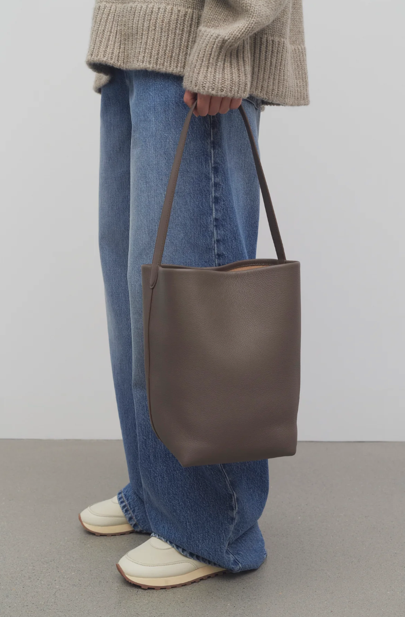 Medium N/S Park Tote Elephant