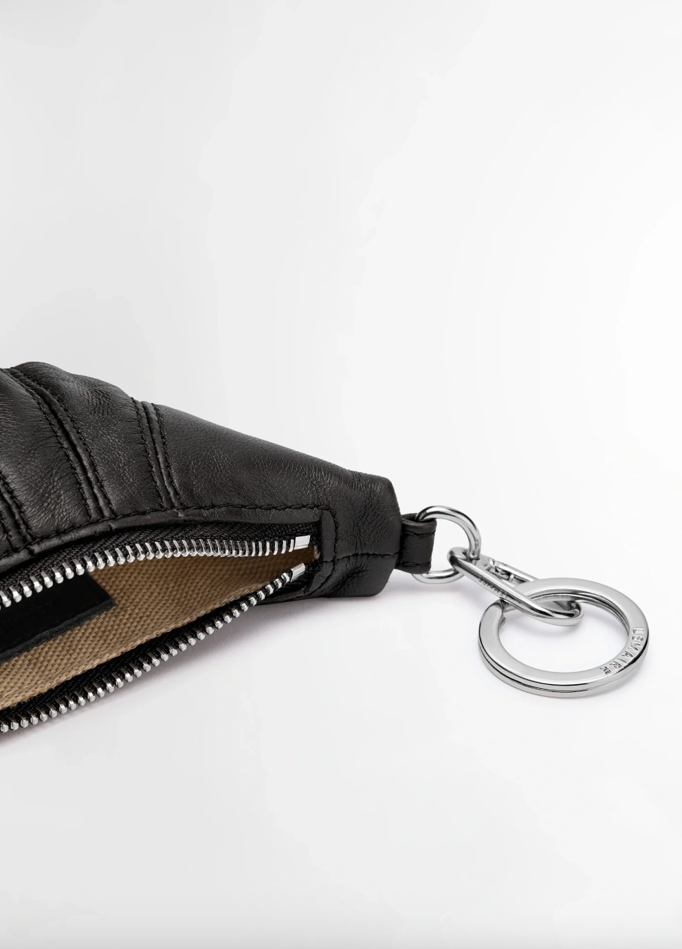 Mini Croissant Keyring Black