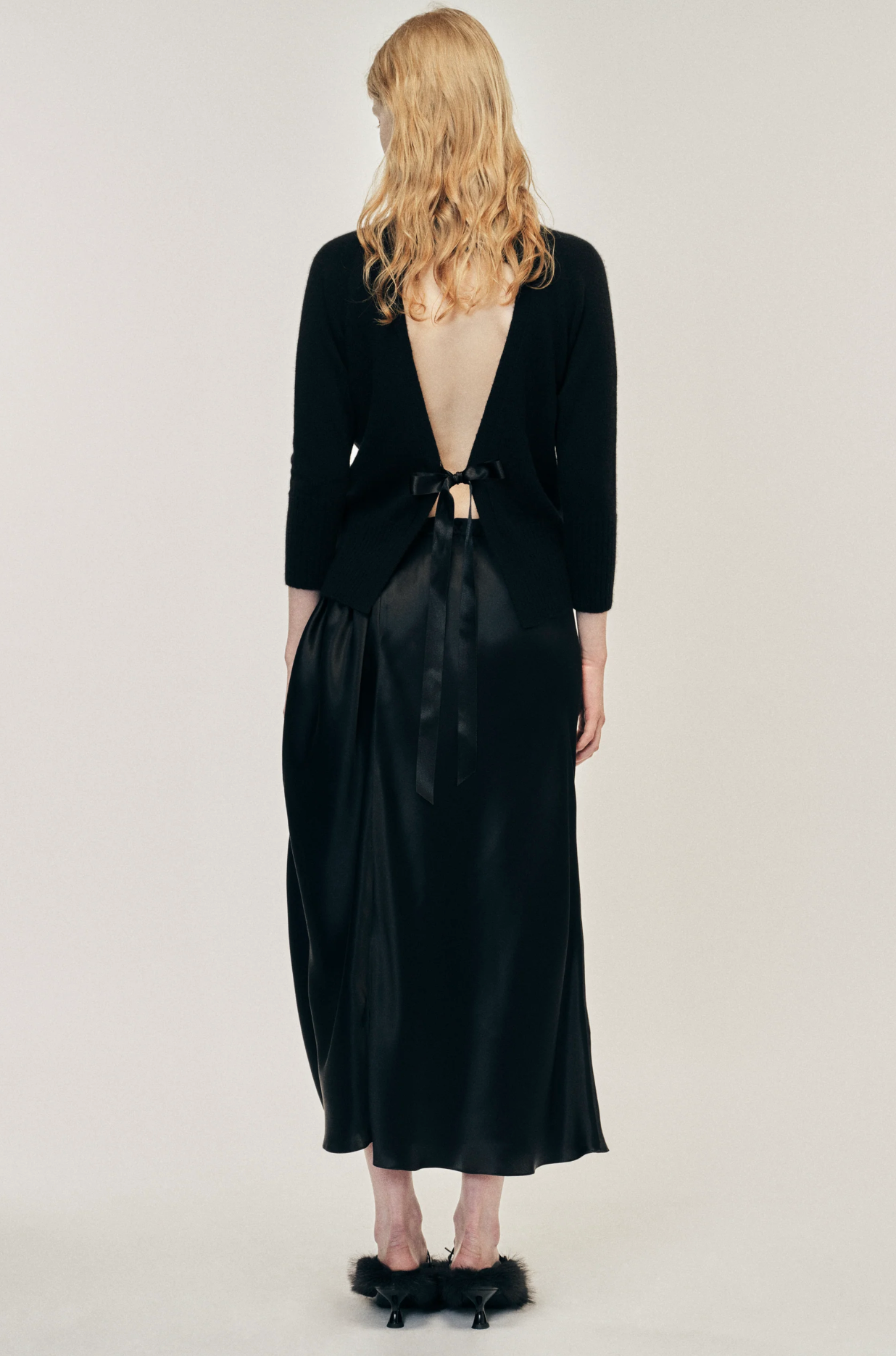 Silk Satin Hip Easy Skirt Black