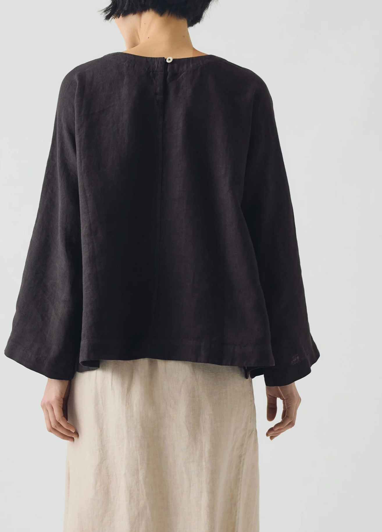Garment Dyed Linen Top Black Pepper