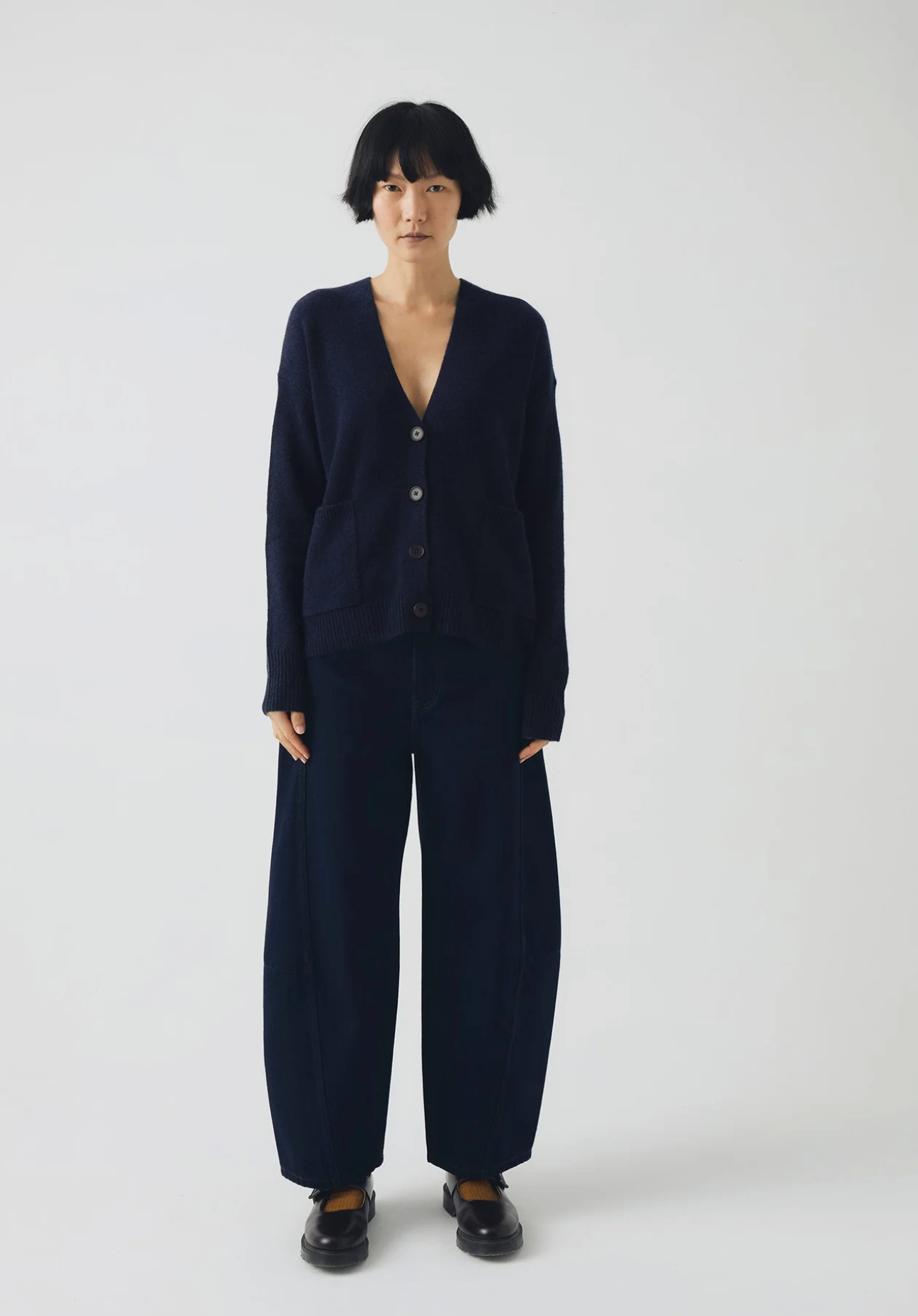 Ffion Wool Cashmere Boxy Cardigan Darkest Navy
