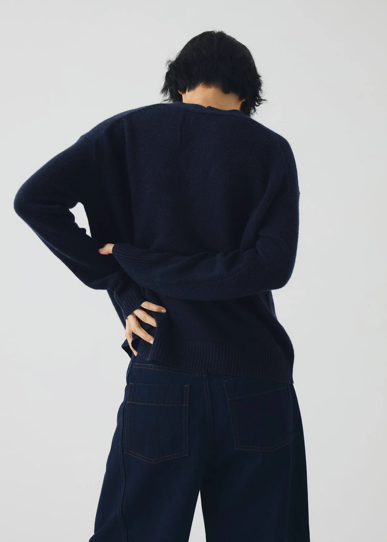 Ffion Wool Cashmere Boxy Cardigan Darkest Navy
