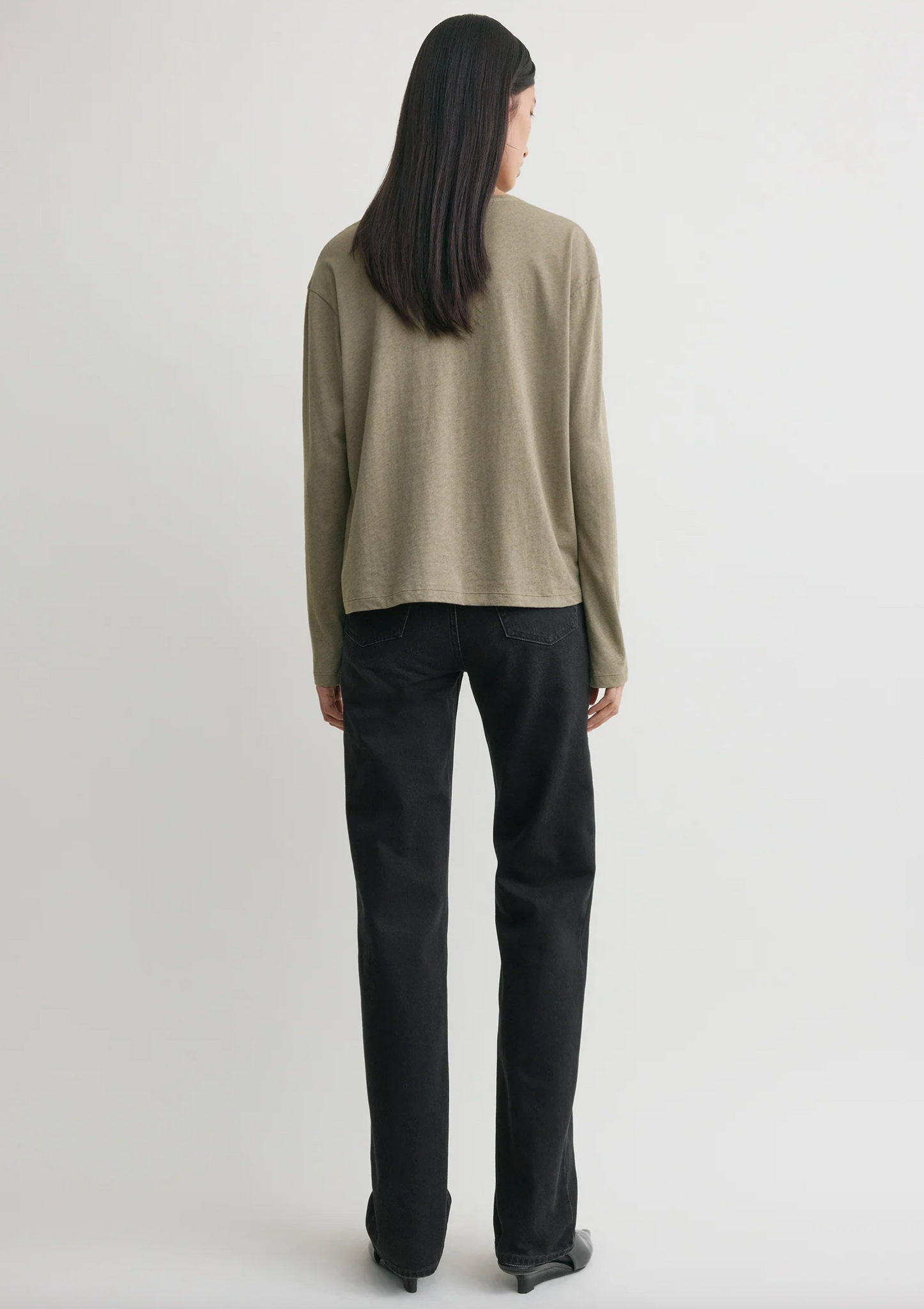 Classic Long Sleeve Tee Taupe