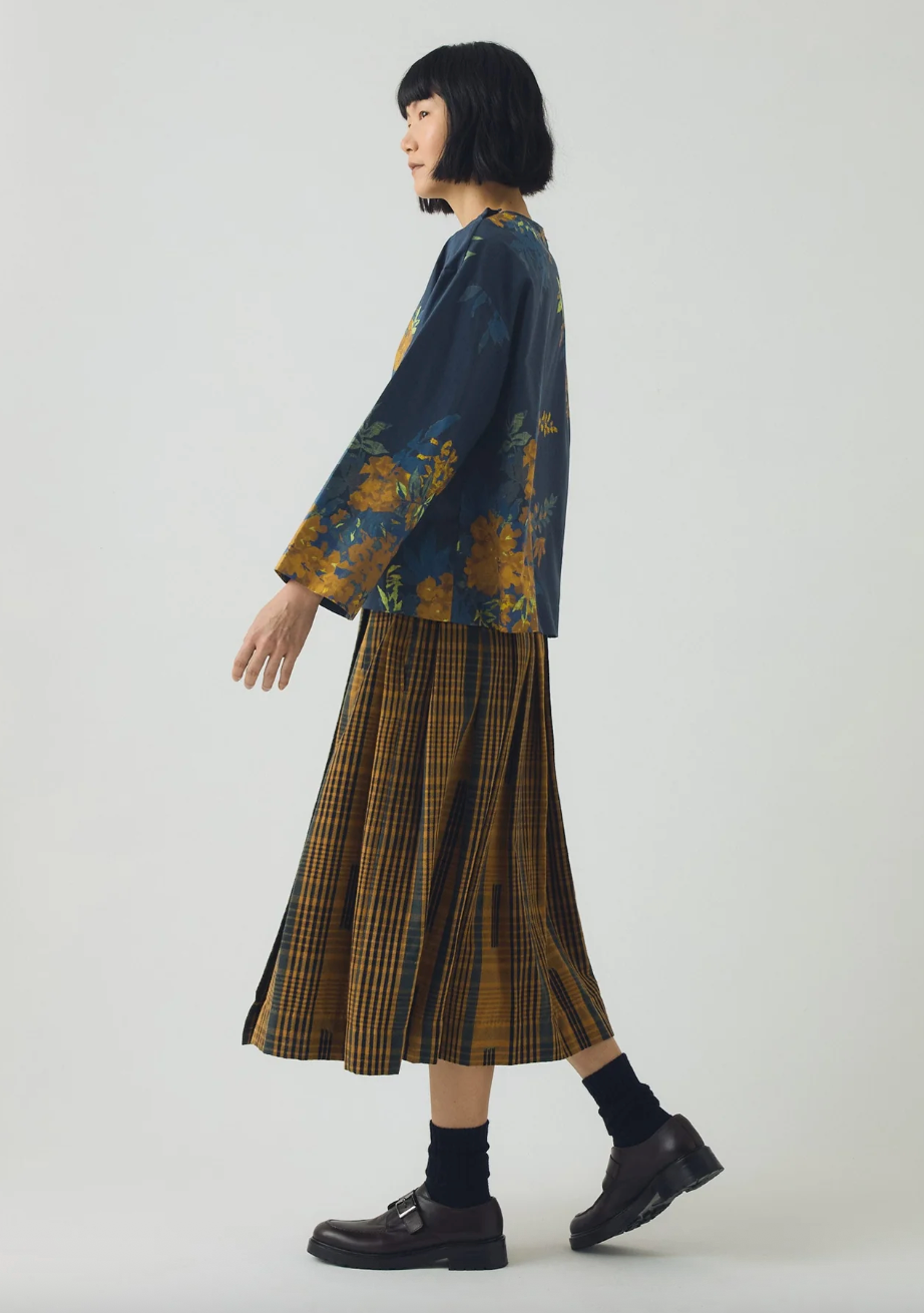Botanical Shadow Print Top Shadow Blue