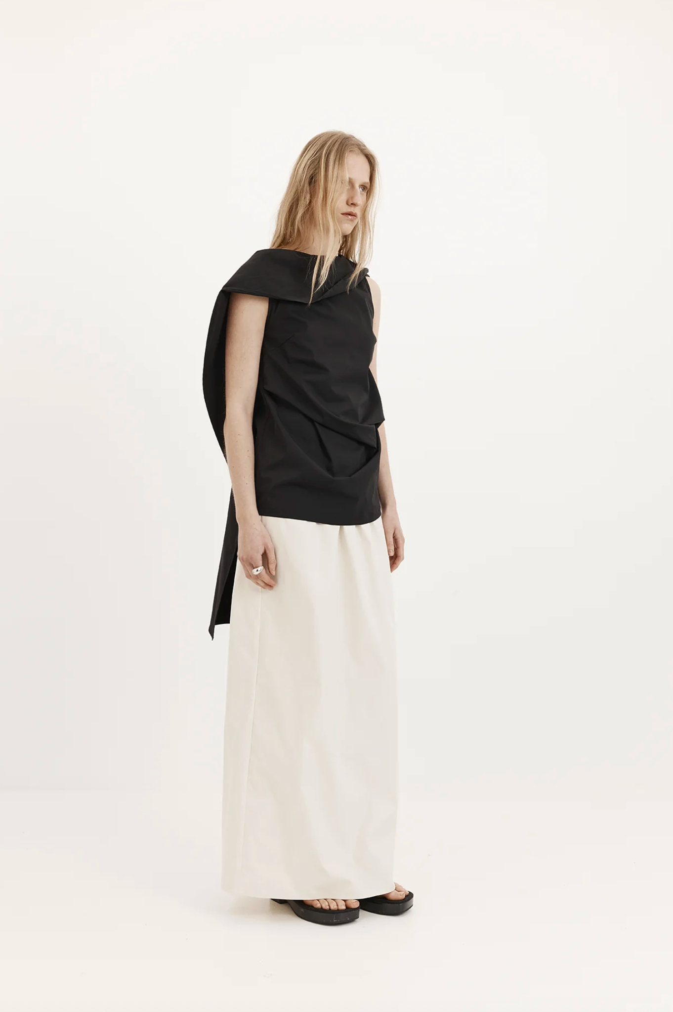 Laro Top Black Tech Taffeta