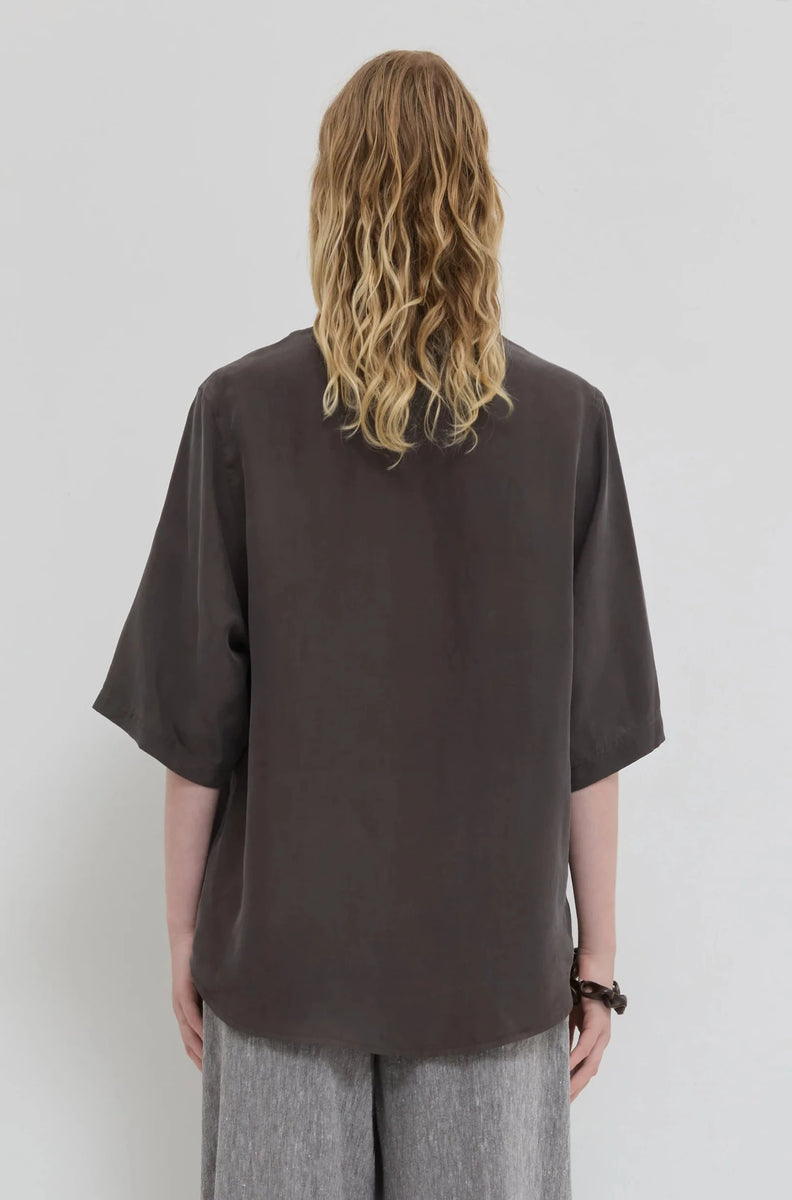 Tiola Loose Fit Shirt Maroon – Scotties Boutique