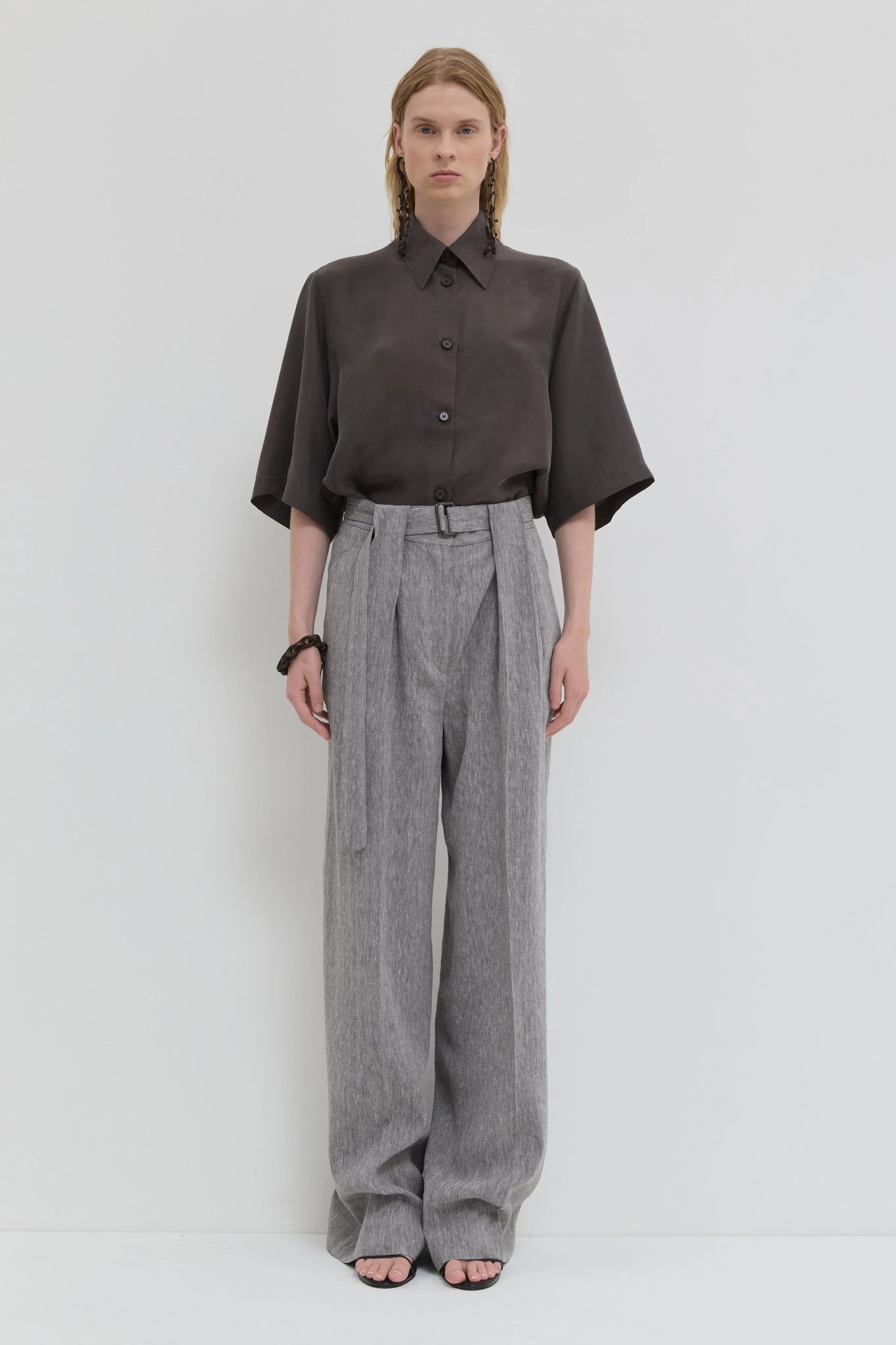 Tiola Loose Fit Shirt Maroon – Scotties Boutique