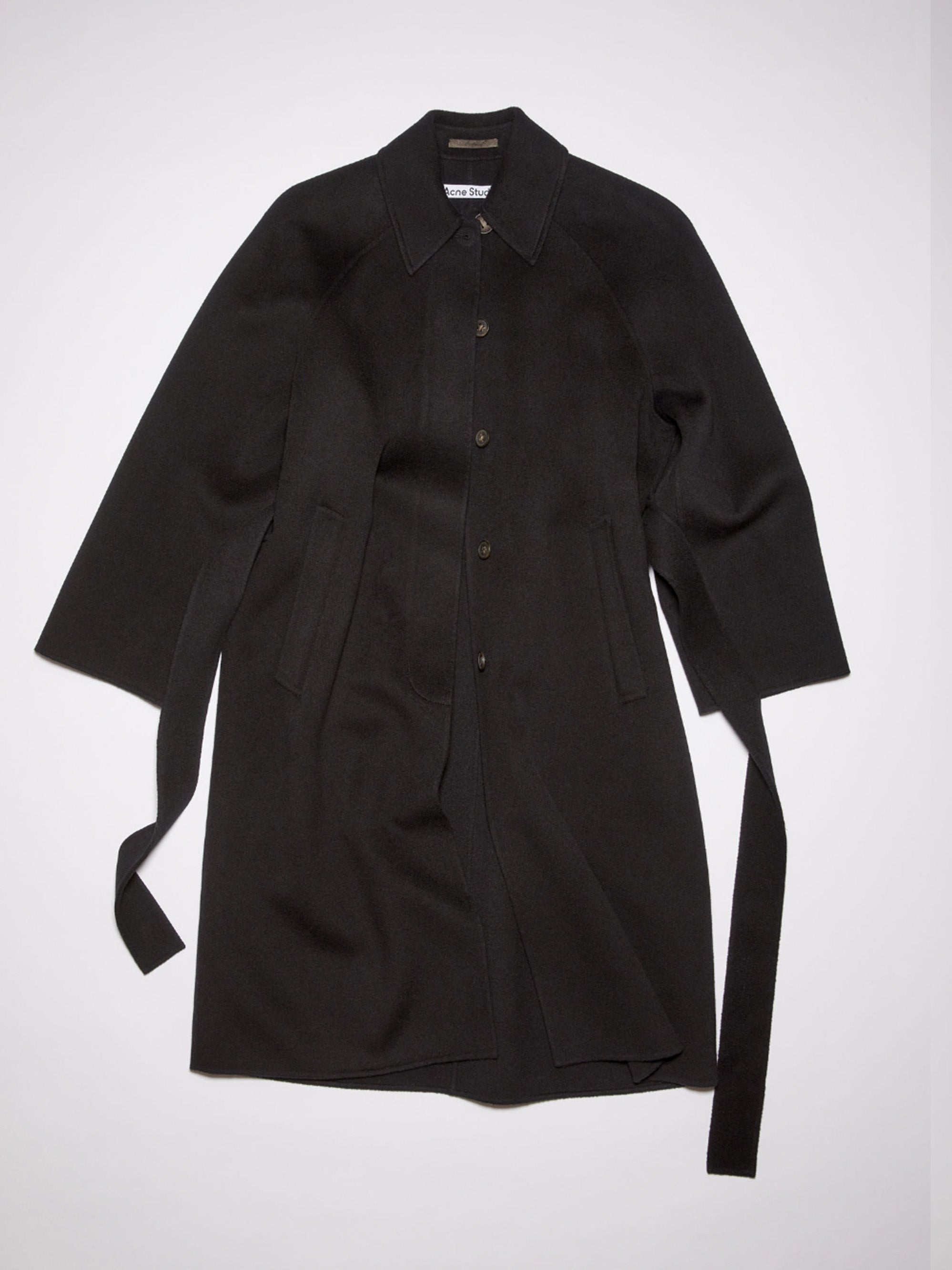 Acne studios black coat best sale